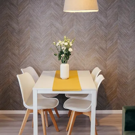 Cotroceni Upstairs *