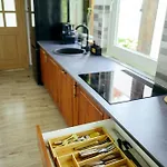 Cotroceni Upstairs Бухарест