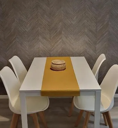 Cotroceni Upstairs Apartamento *