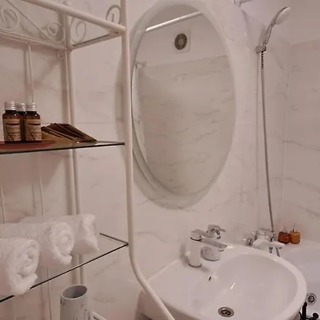 Apartment Cotroceni Upstairs *
