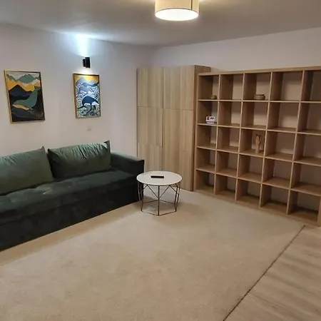 Cotroceni Upstairs *