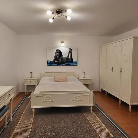 Apartment Cotroceni Upstairs *